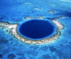 Puzzle Great Blue Hole, Belize Barrier Reef Reserve System